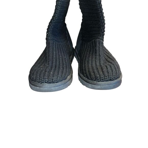 UGG 5819 Black Classic Cardy Knit Boots Women’s Size 7 shearling slouchy - Picture 6 of 8